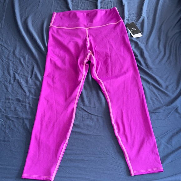 NWT Superfit Hero Earth Fit 7/8 Leggings - Size L - Picture 1 of 9